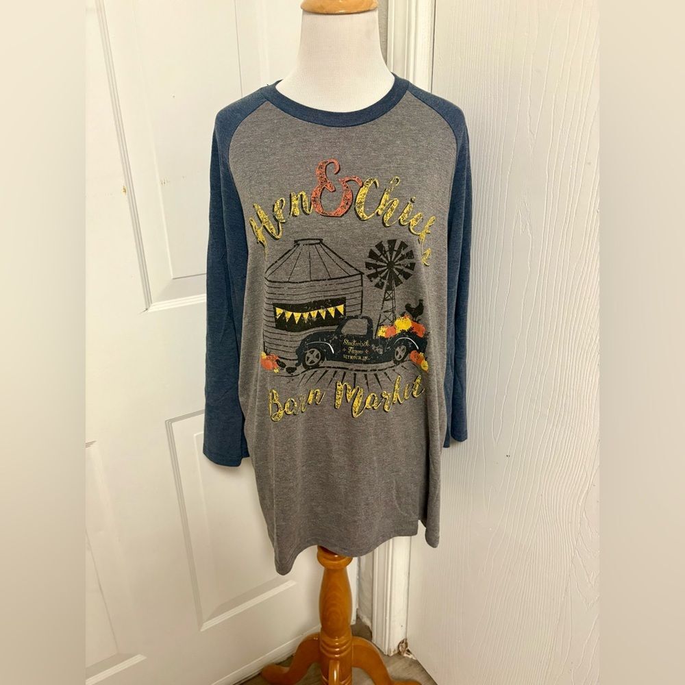 Hen & Chicks Barn Market Tee G3